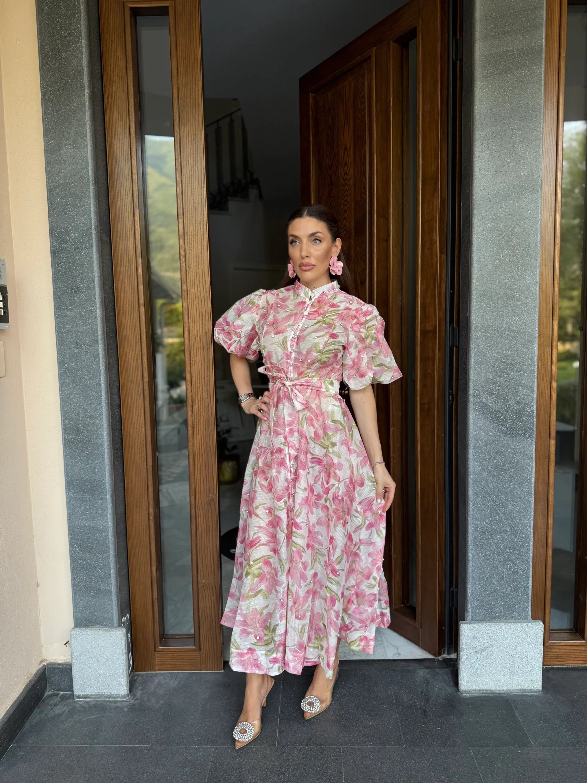 Estelle – Florales Midi Kleid mit Gürtel