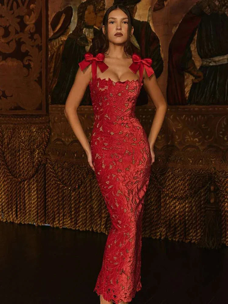 Ismara | Schleifen Spitzen Eleganz Maxikleid