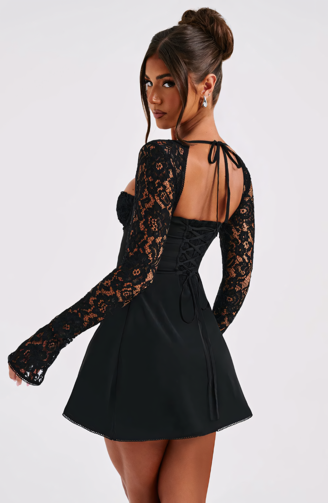 Estavelle | Spitzen Langarm Mini Kleid