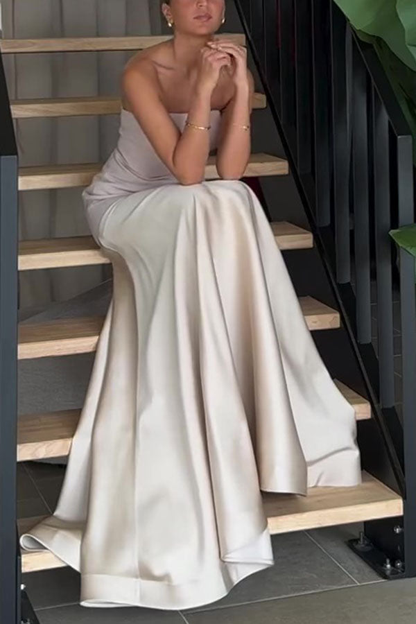 Luxe Satin Glow Strapless Maxi Kleid