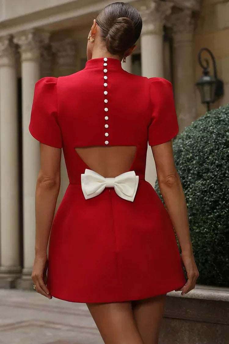Arlena Blütenärmel Mini-Kleid