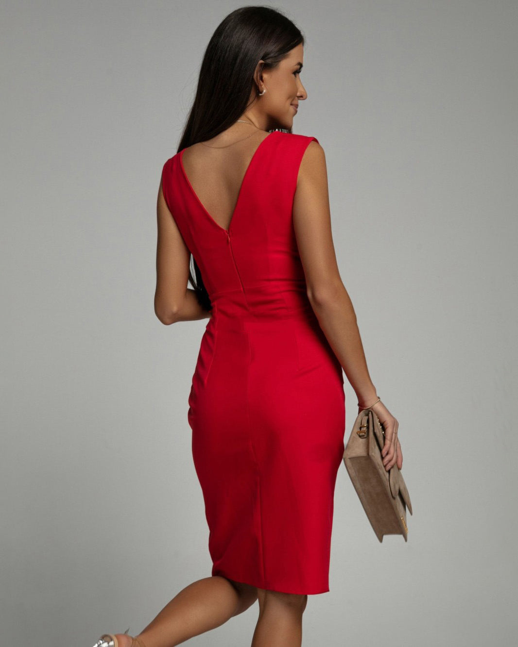 Scarlett Grace V-Ausschnitt Schlitzkleid