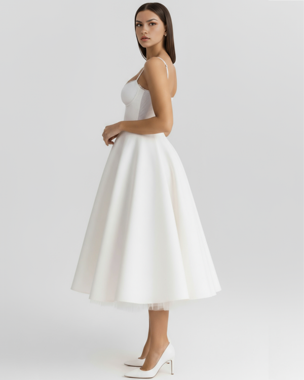 SELARA – Sculpted Oberteil MIDI-KLEID