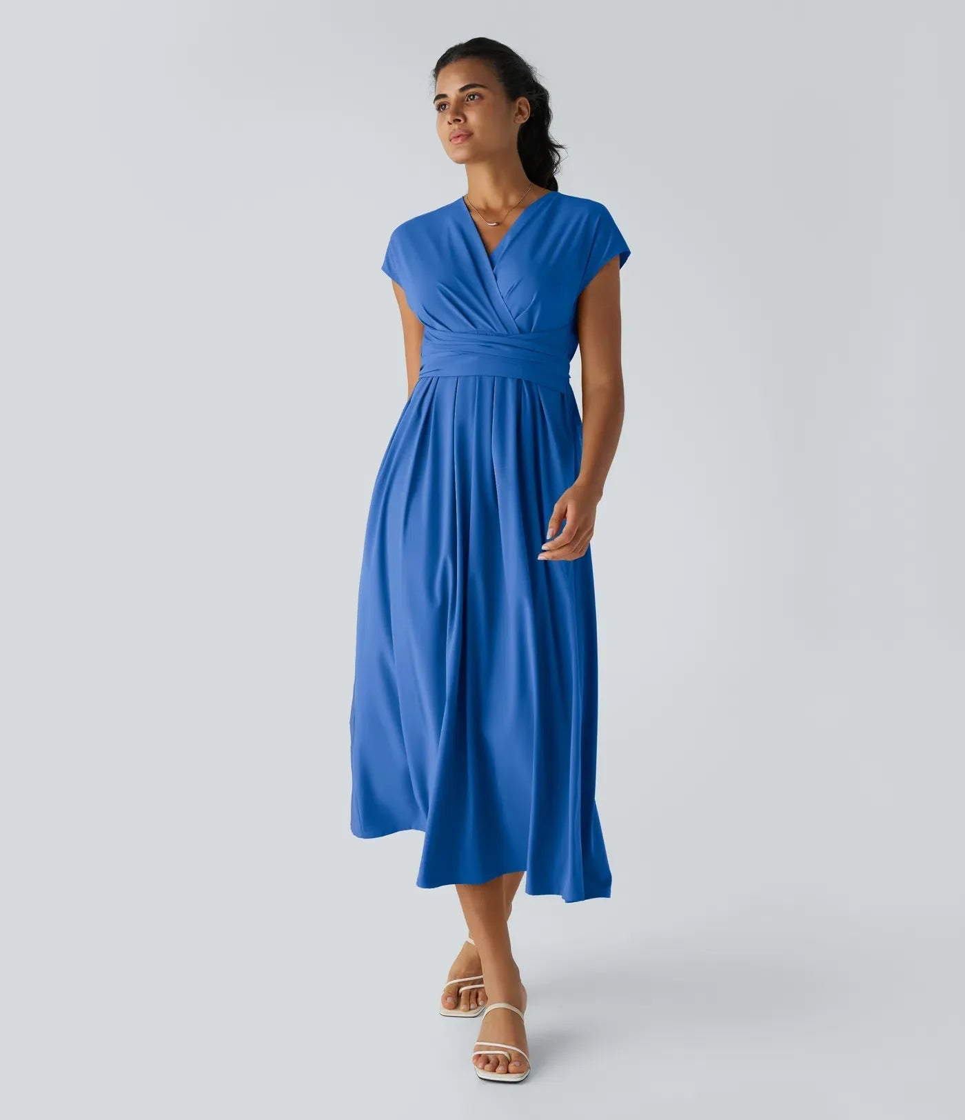 Elara Wickelkleid – Elegantes Midi mit V-Ausschnitt & Hoher Taille