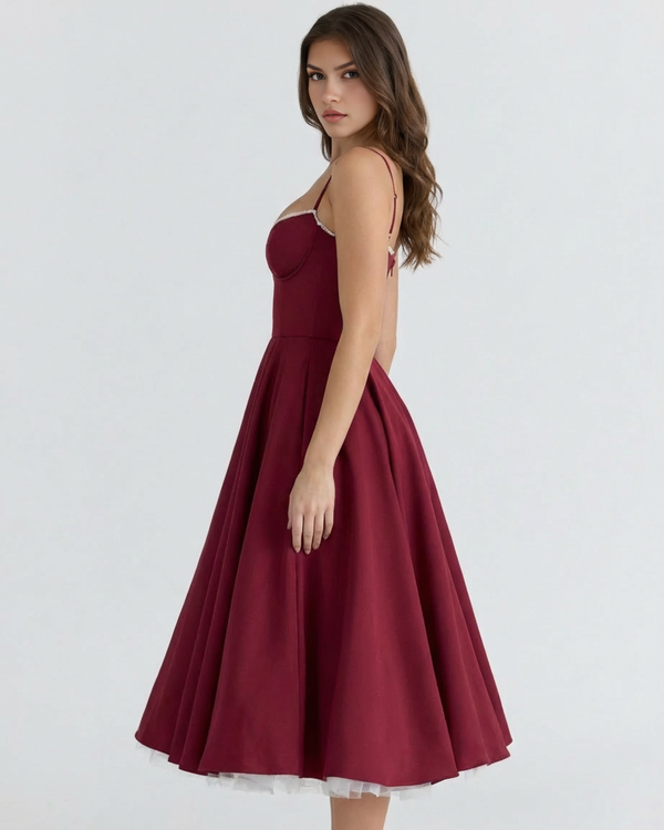SELARA – Sculpted Oberteil MIDI-KLEID