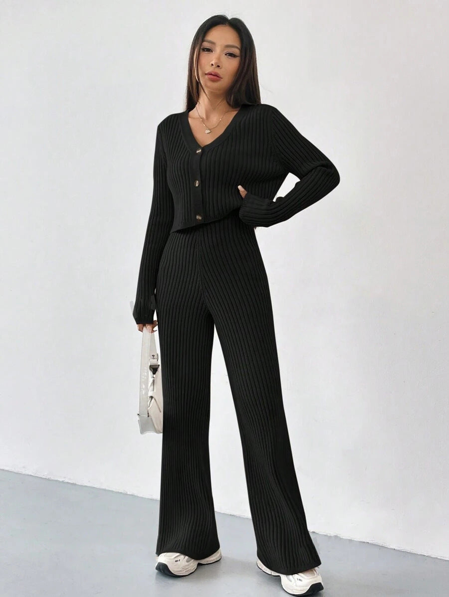 Evania | Elegantes V-Ausschnitt Lounge Set