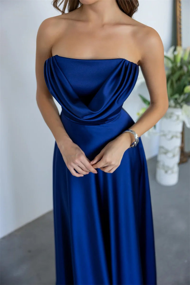 ZARIAH | Satin trägerloses MAXI-KLEID