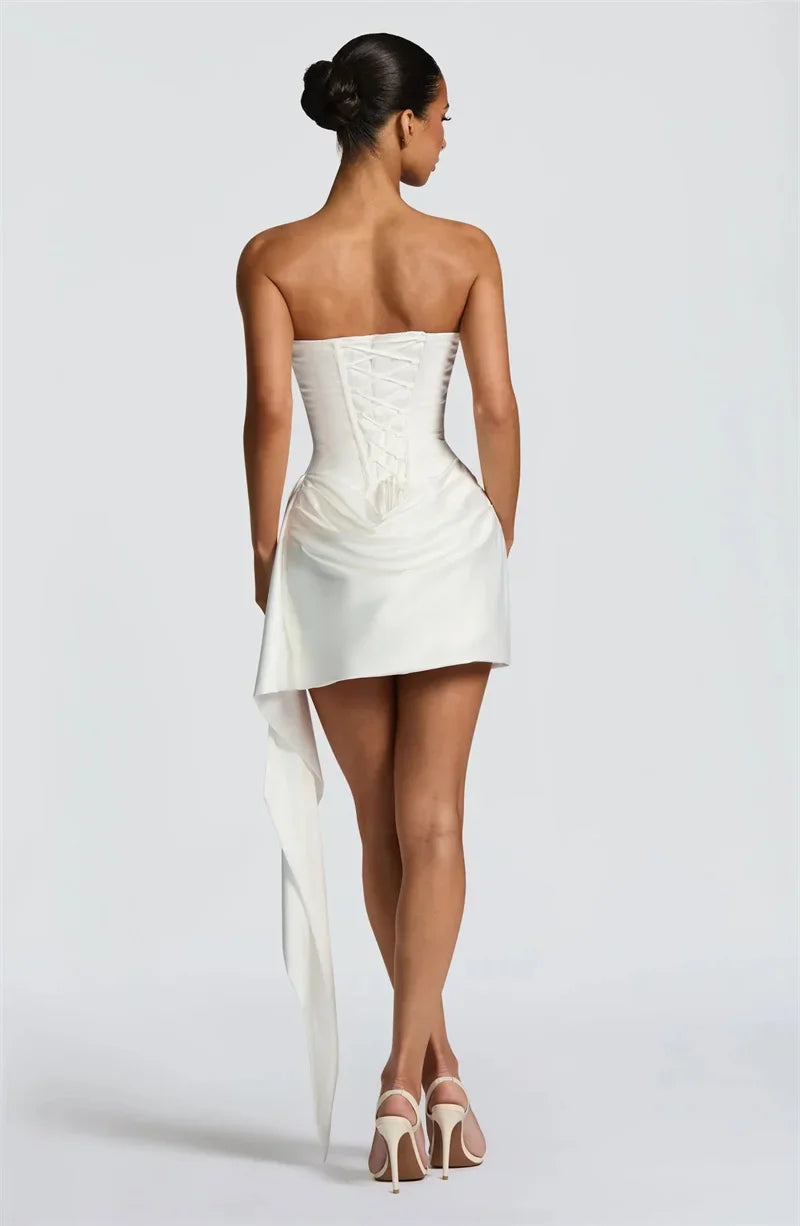 Ferisse | Drapiertes Off-Shoulder Mini Kleid