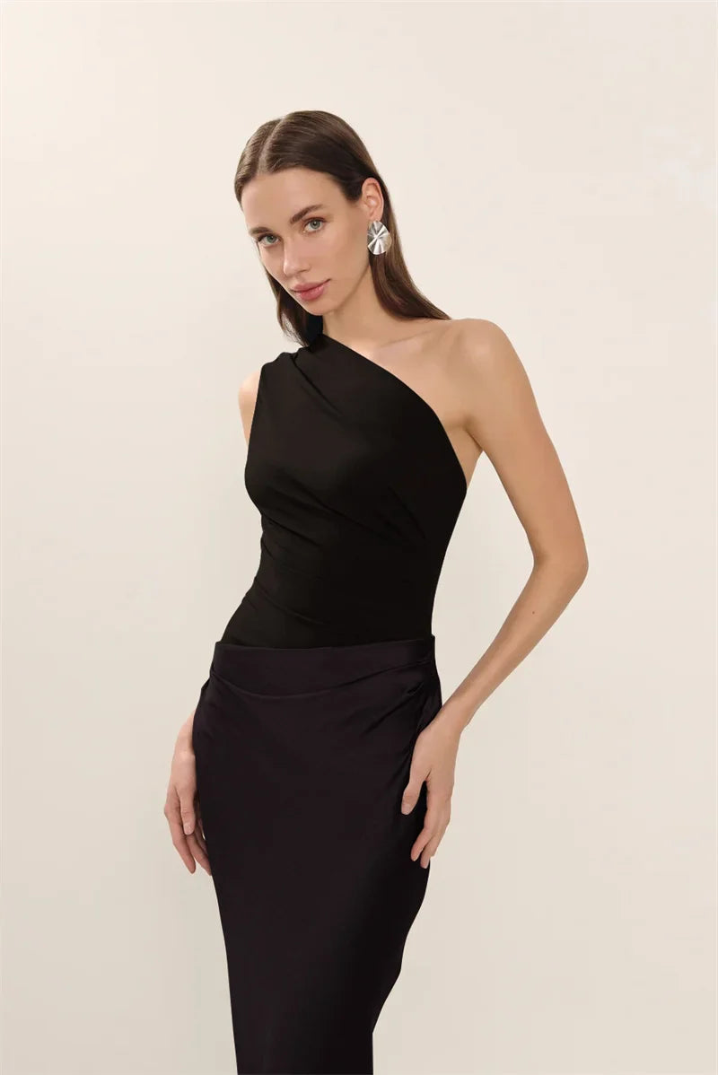 Coraline | Satin Ein-Schulter Maxi-Kleid