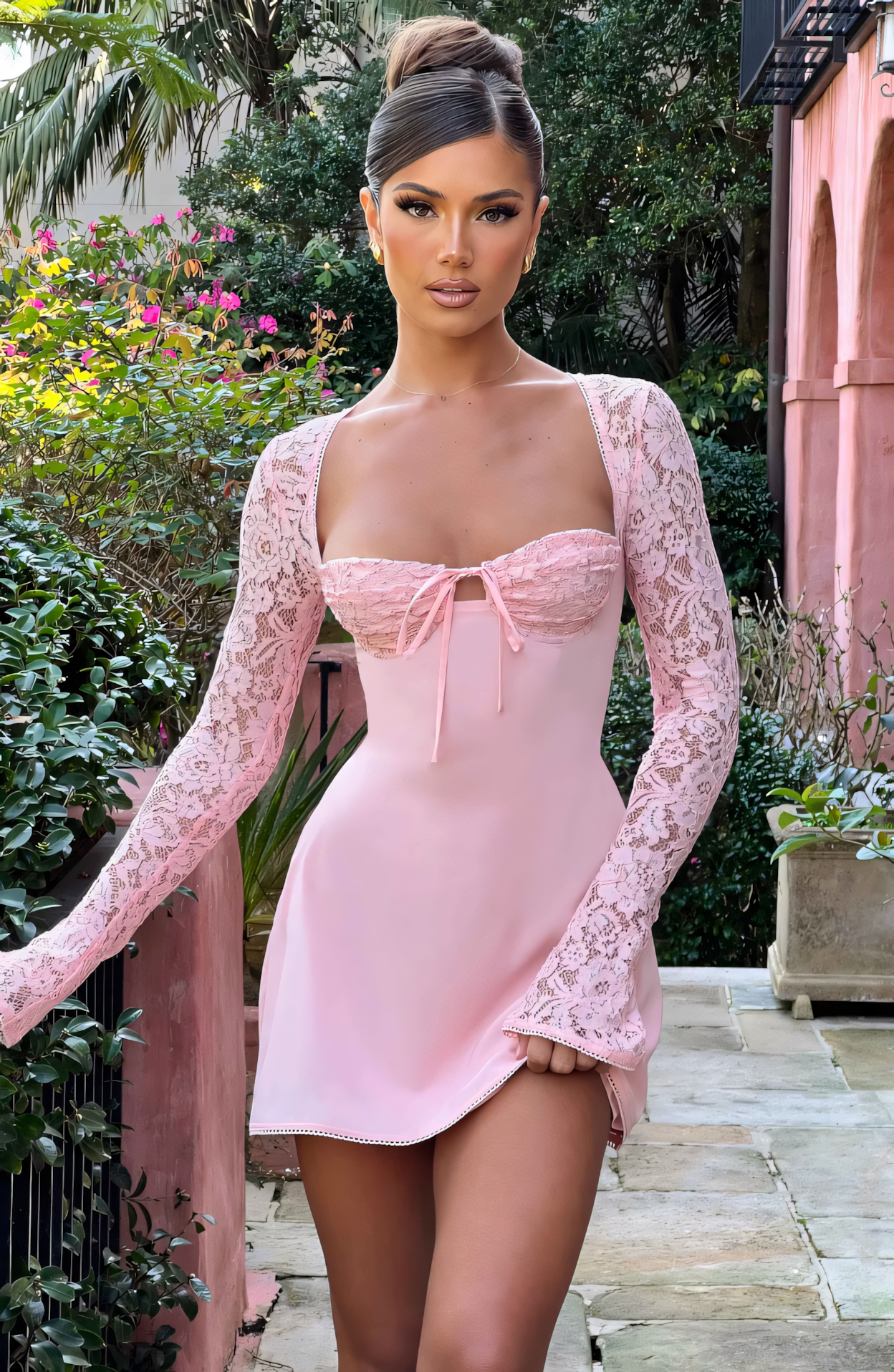 Estavelle | Spitzen Langarm Mini Kleid