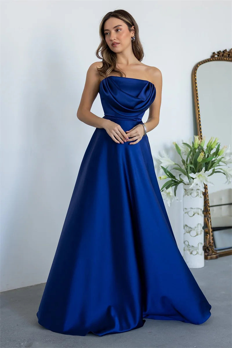 ZARIAH | Satin trägerloses MAXI-KLEID