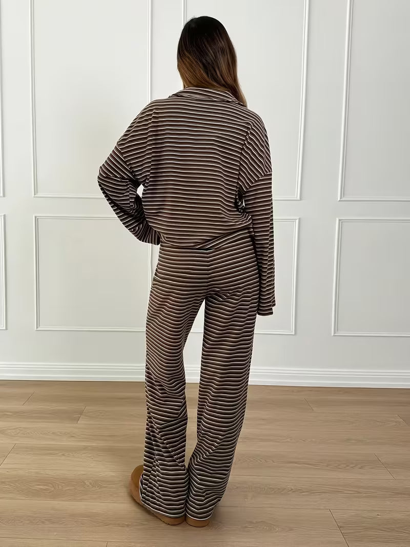 Noelle Gestreiftes Lounge-Set – Kragenoberteil & Lässige Hose